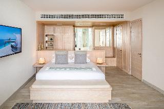 Hotel Zaya Nurai Island Resort