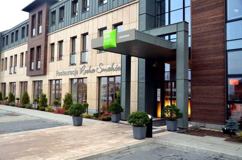 Гостиница Ibis Styles Gdynia Reda