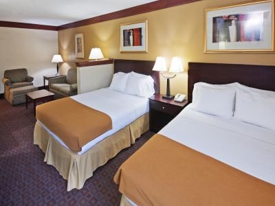 Гостиница Days Inn And Suites Tahlequah