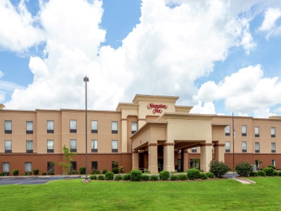 Гостиница Hampton Inn Ozark