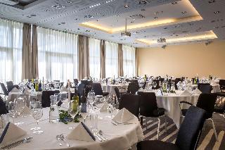 Гостиница Park Inn By Radisson Linz