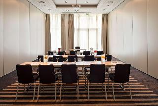 Гостиница Park Inn By Radisson Linz