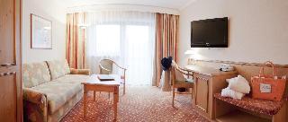 Гостиница Suitehotel Kleinwalsertal