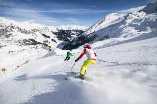 Гостиница Gletscher & Spa Neuhintertux