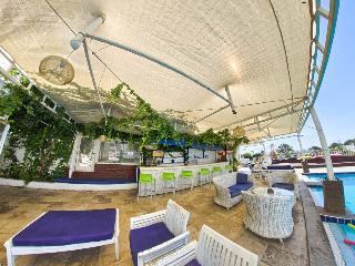 Гостиница Bodrum Sky Nova Suites - All Inclusive