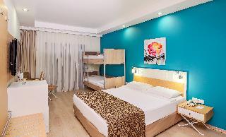 Гостиница Crystal Green Bay Resort & Spa