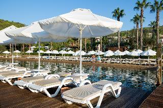 Гостиница Crystal Green Bay Resort & Spa