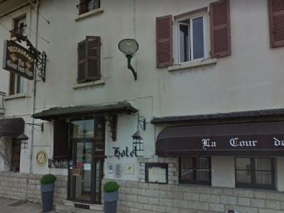 Гостиница La Cour Des Lys