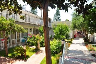 Гостиница Clover Magic Altinkum Park Side