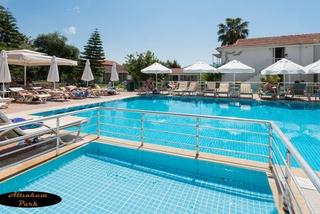Гостиница Clover Magic Altinkum Park Side