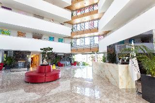Hotel Q Spa Resort