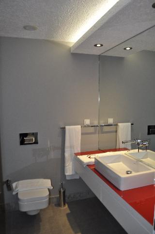 Hotel Q Spa Resort