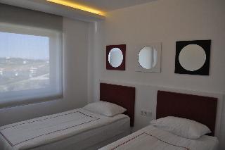 Hotel Q Spa Resort