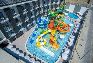 Hotel Narcia Resort Side