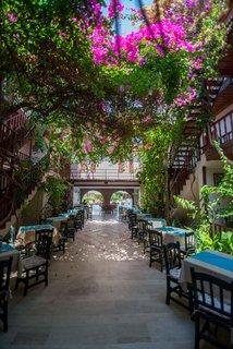 Konak Su Hotel