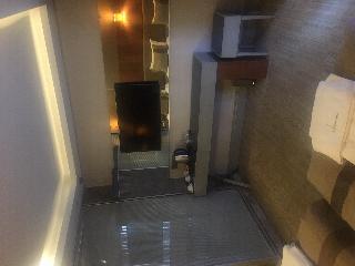 Hotel GK Regency Suites