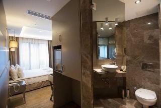Hotel GK Regency Suites