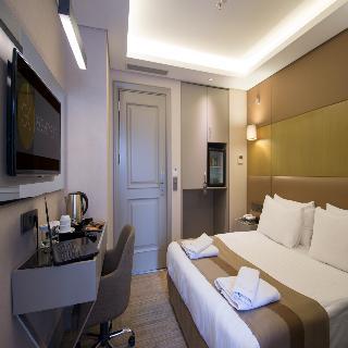 Hotel GK Regency Suites