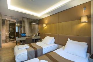 Hotel GK Regency Suites