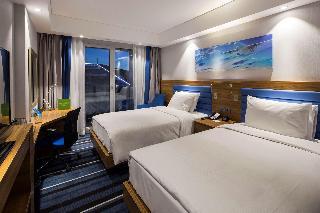 Гостиница Hampton by Hilton Istanbul Kurtkoy