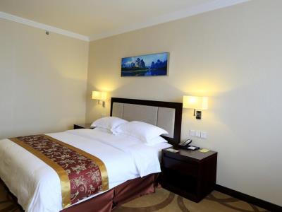Days Hotel Frontier Yangshuo