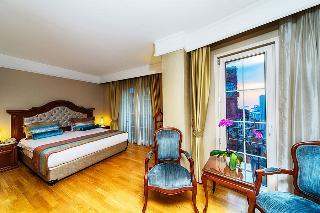 Hotel Recital