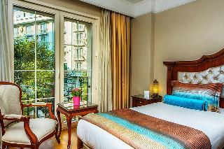 Hotel Recital