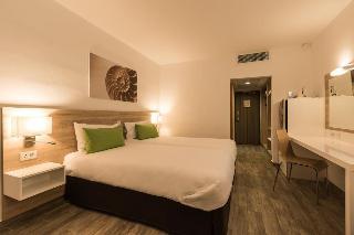 Seashells Resort at Suncrest Hotel