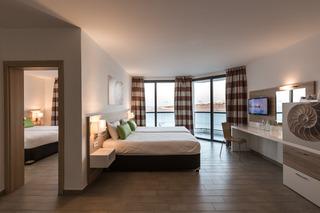 Seashells Resort at Suncrest Hotel