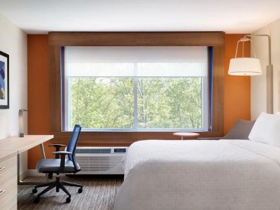 Гостиница Holiday Inn Express And Suites Welland