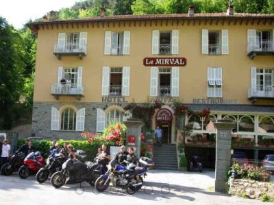 Гостиница Le Mirval