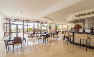 Гостиница Blend Elphistone Resort