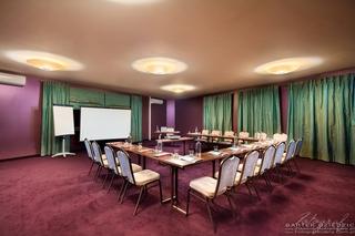 Гостиница Hotel Victor Pruszkow DeSilva