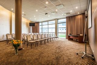 Гостиница Hotel Victor Pruszkow DeSilva