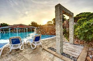Hotel Holguin - All Inclusive +16