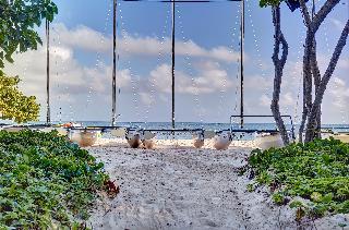 Hotel Holguin - All Inclusive +16