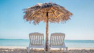 Hotel Holguin - All Inclusive +16