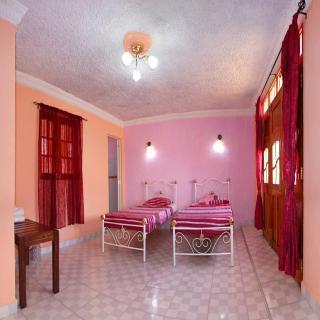 Гостиница Hostal Casals