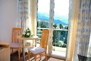 Гостиница Montenegro Beach Resort