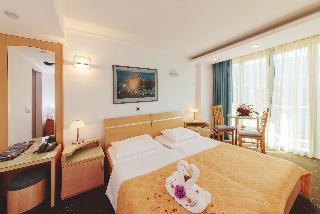 Гостиница Montenegro Beach Resort