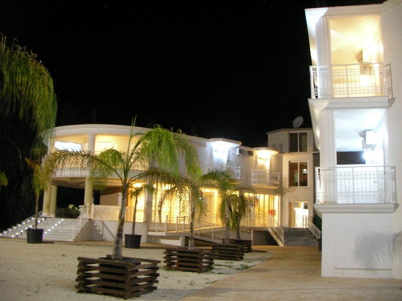 Marianna Apart Hotel
