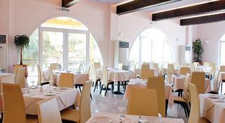 Hotel Almyros Beach Resort and Spa