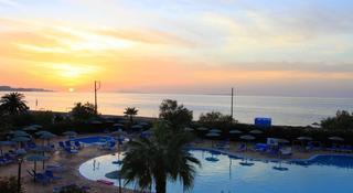 Hotel Almyros Beach Resort and Spa