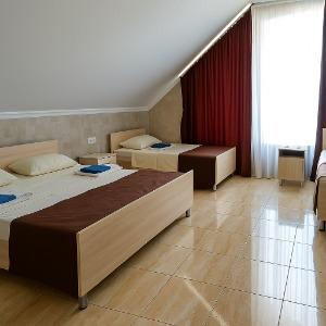 Hotel Meridian-Yug