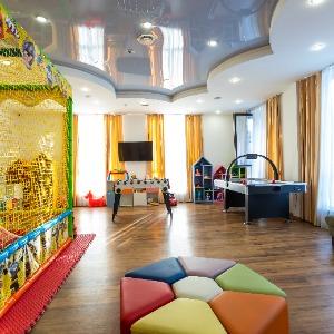 Hotel Dynasty