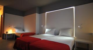 Гостиница Basic Hotel Braga by Axis