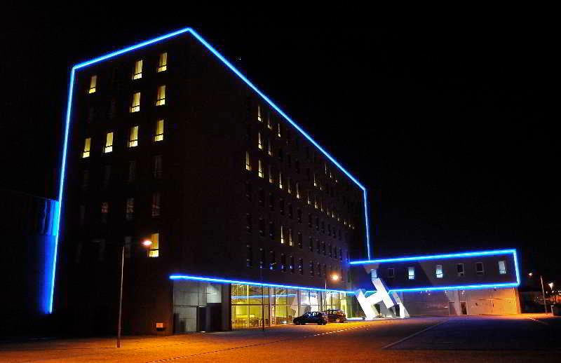Гостиница Basic Hotel Braga by Axis