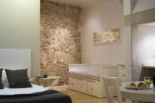 Гостиница Lisbon Arsenal Suites