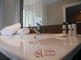 Гостиница Lisbon Arsenal Suites