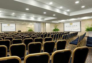 RAMADA NETANYA HOTEL & SUITES